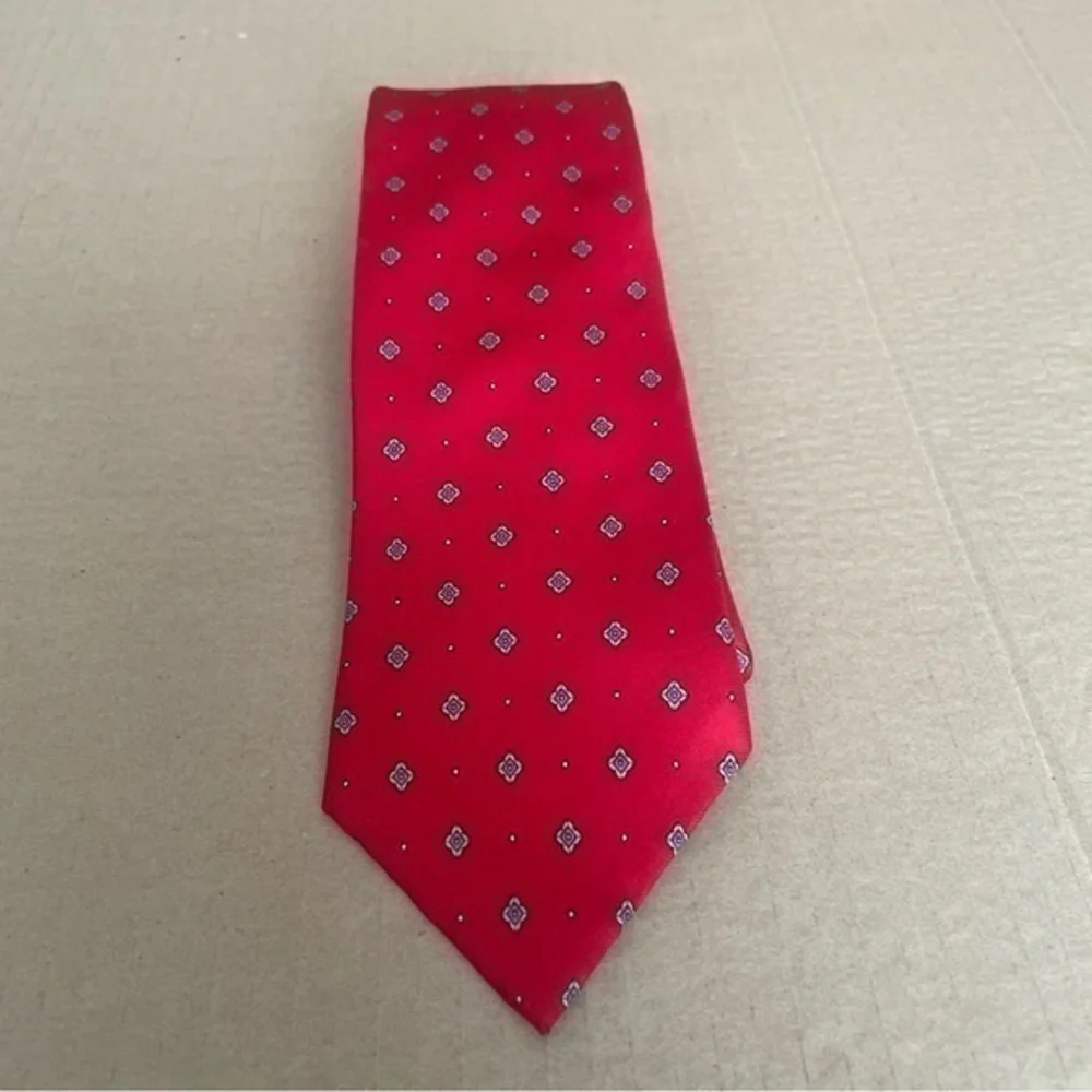 Vintage 100% silk Hardy Amies Tie